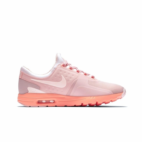 Nike Shoes - NIKE WOMEN'S AIR MAX ZERO